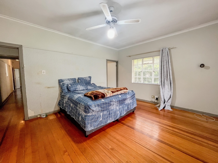 To Let 4 Bedroom Property for Rent in Pinelands Western Cape